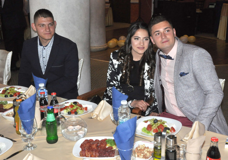 ПГТАТ изпрати Випуск 2019 и чака новата учебна година с нова професионална паралелка