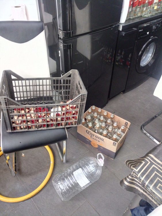 Спипаха депо за нелегален алкохол