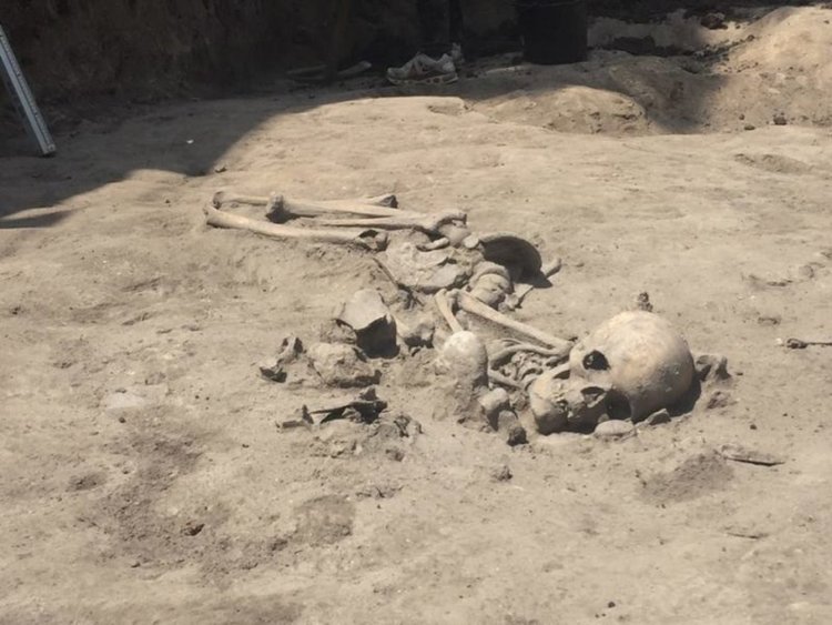 Находка на годината: Скелет на 7600 години в столичния кв. Слатина