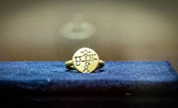 Мечът и пръстенът на хан Кубрат пристигнаха у нас 