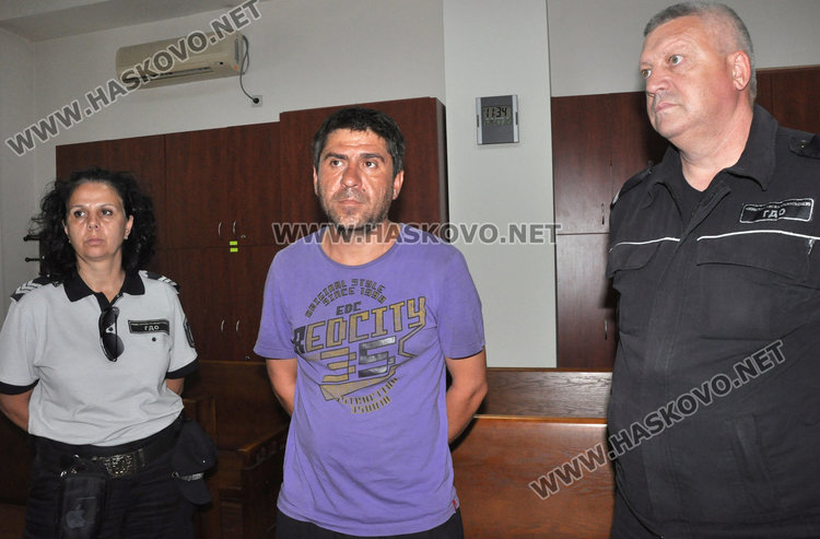 Арестуваният за купуване на гласове агитирал за ДПС, охранител го издал