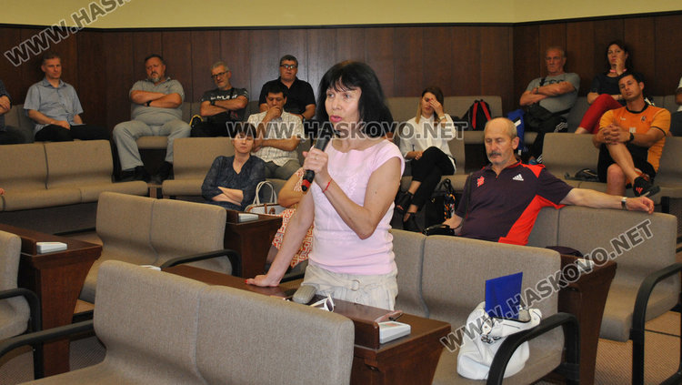 Хасковската общественост "за" ремонт на спортните бази с кредит