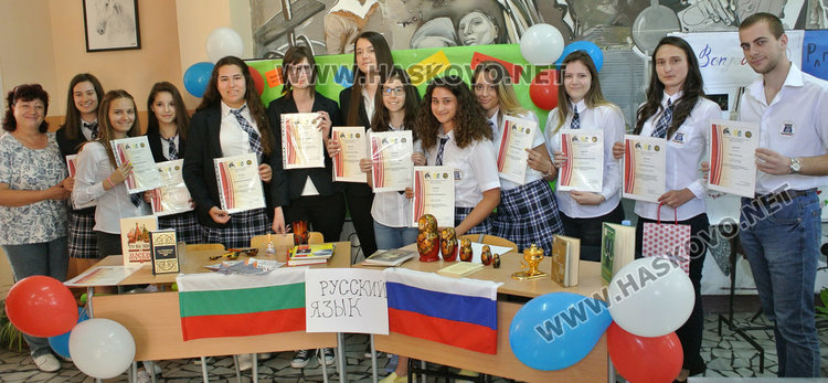 Езиковата гимназия представи възможности в Ден на отворените врати 