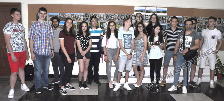 Клубът по фотография от математическата показа красиво Хасково от птичи поглед