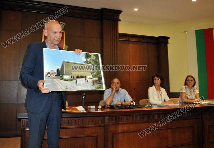 Хасковската общественост "за" ремонт на спортните бази с кредит