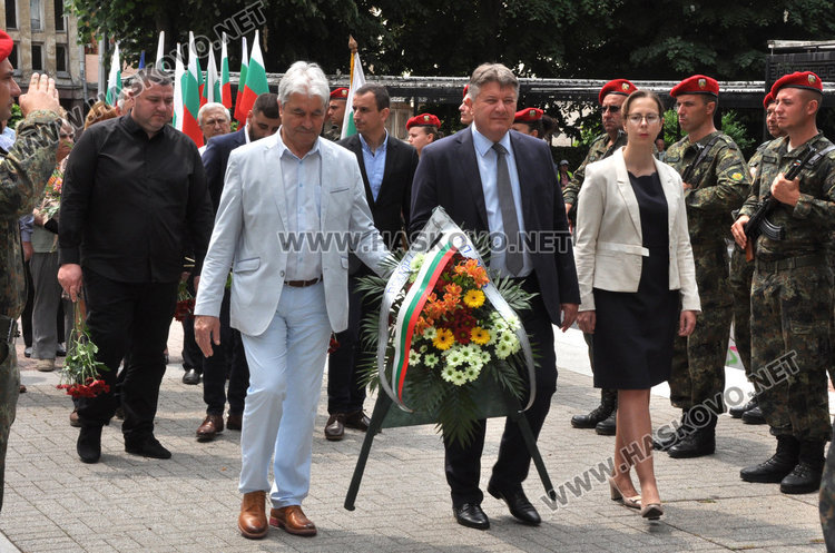 Патриотизмът на Хасково: Официални лица и още 20 граждани на ритуала за Ботев