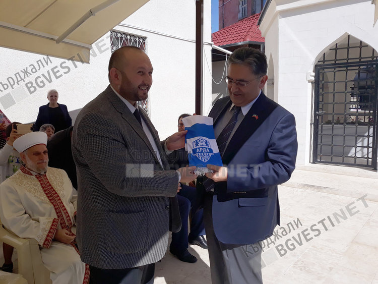 Посланик Улусой в Кърджали:Ще доведа „Фенербахче”за мач с „Арда”