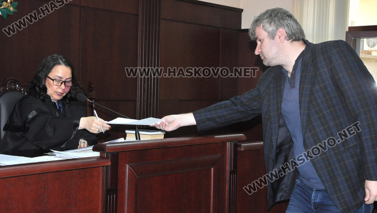 Ученици наблюдаваха дела в Административния съд в Хасково