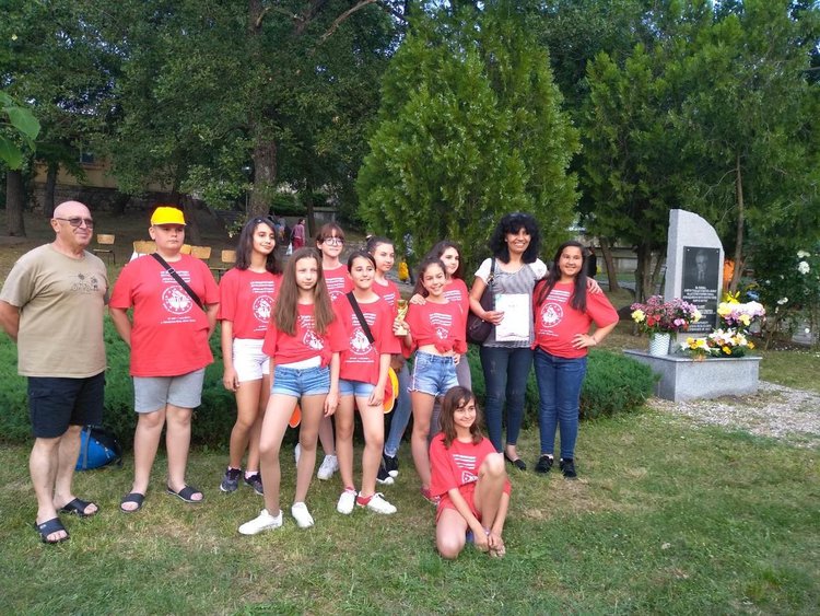 Певците на „Йовков“ със специална награда на международен етнофестивал