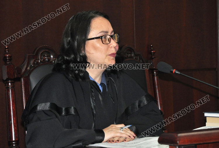 Ученици наблюдаваха дела в Административния съд в Хасково