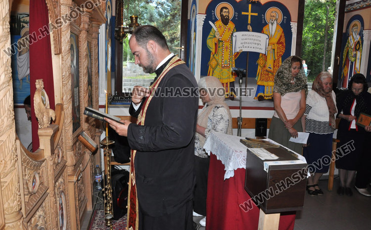 Вечерна литургия във „Възнесение Господне” преди Спасовден