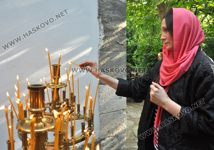 Вечерна литургия във „Възнесение Господне” преди Спасовден