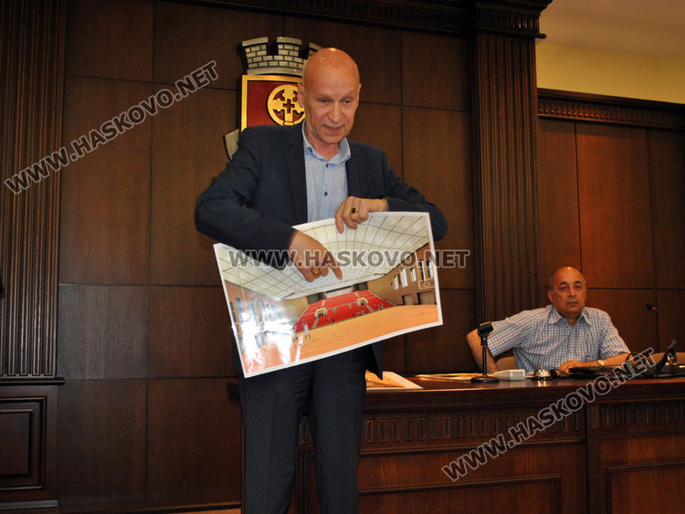 Беливанов: Общинският съвет ще провали ли ремонта на „Младост“ и „Дружба“?