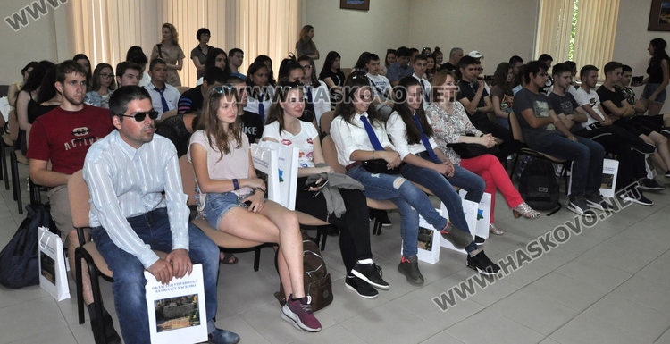 Гражданска конференция призова гибелта на Левски и Ботев да се отбелязват на 18 февруари и 1 юни