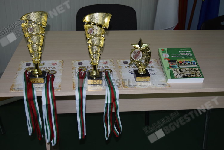 Над 100 ученици ще играят тенис на маса в Момчилград