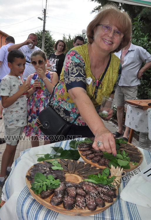 Празник на пуската доведе гости в село Ябълково