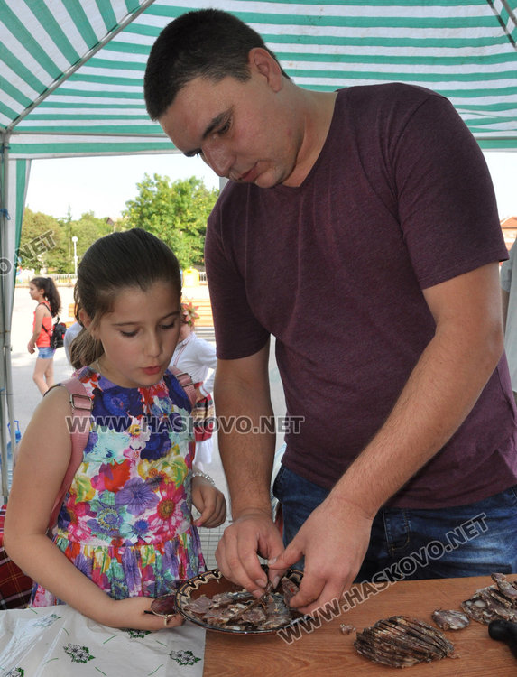 Празник на пуската доведе гости в село Ябълково