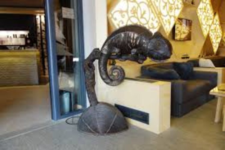 Творец от Родопите с изложба от уникални авторски творби от "старо желязо" в Пловдив