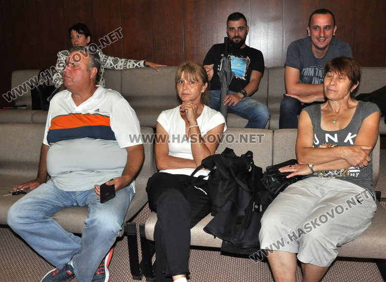 Кредитът за ремонт на спортните бази в Хасково скара кмета и съветниците