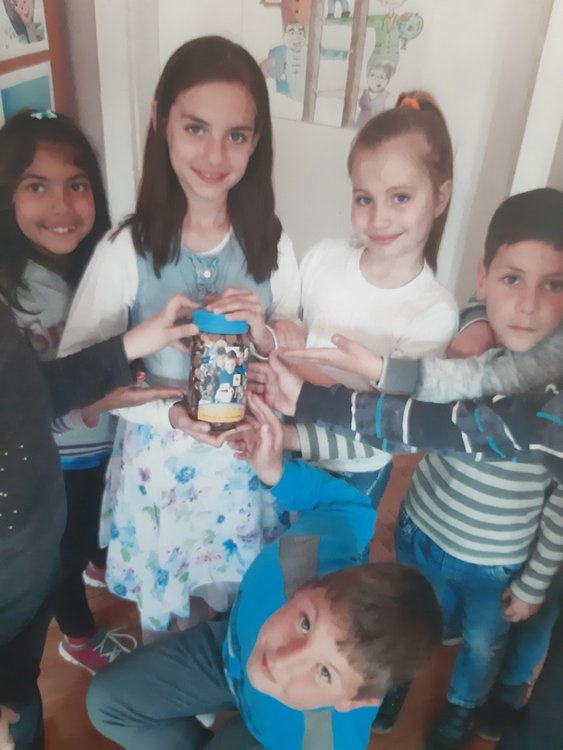 1600 лв събраха Алековци в кампанията "Жълти стотинки"