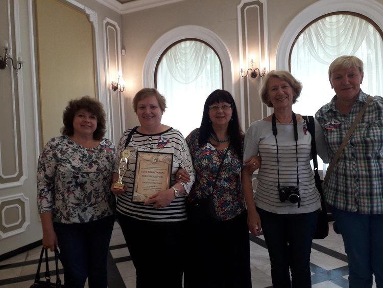 Николина Делчева бе наградена за принос за съхраняване и популяризиране на руския език