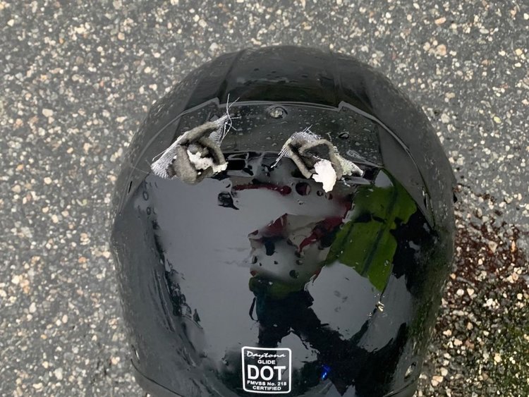 Гръм уби моторист на магистрала във Флорида