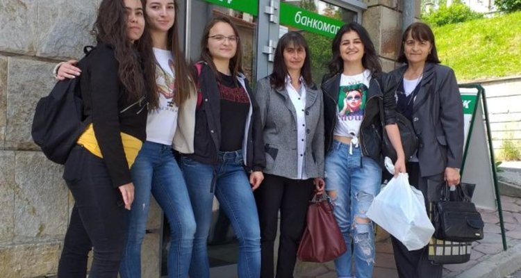 13 годишно дете с редки болести обедини няколко общини в Родопите, да помогнем на Веско да проходи!