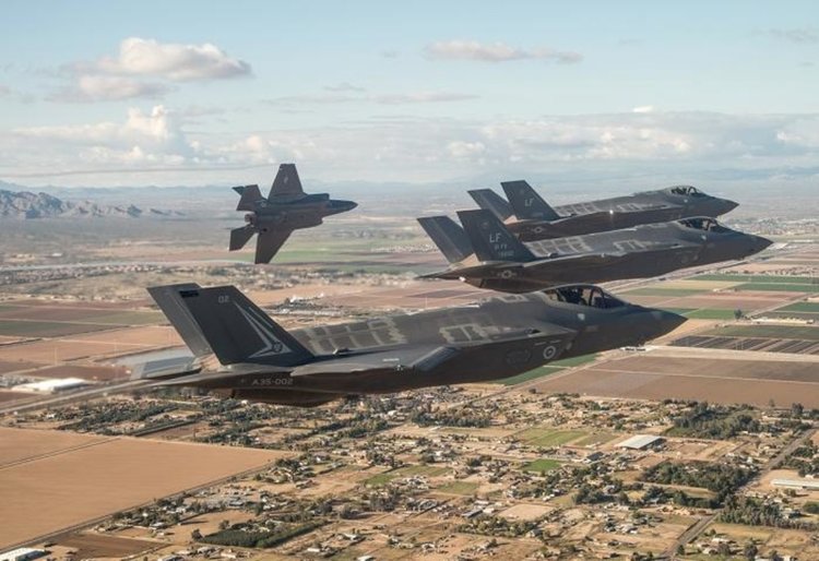 Спряха полетите на турски пилоти на F-35