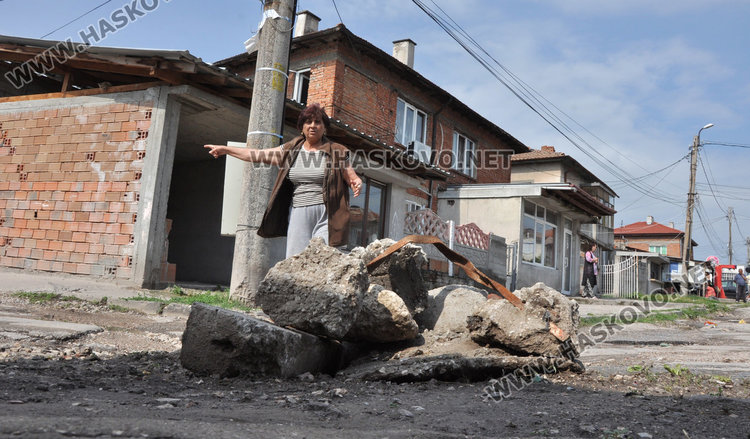 Наводнения в "Болярово" и "Република". ВиК: имаме 10 канализации за отпушване