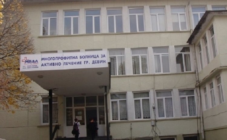 Реката влезе в мазето на девинската болница, водата почти стигна елтаблото