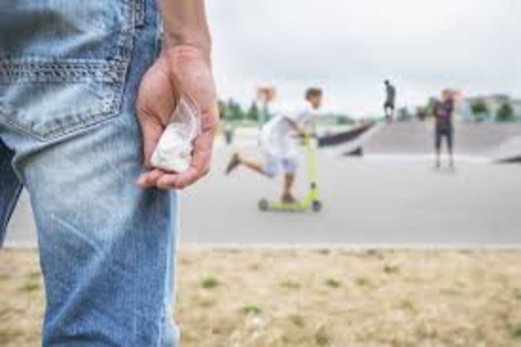 Синтетична дрога промива мозъците на учениците и ги подлудява