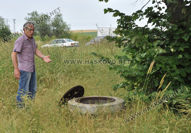 Наводнения в "Болярово" и "Република". ВиК: имаме 10 канализации за отпушване