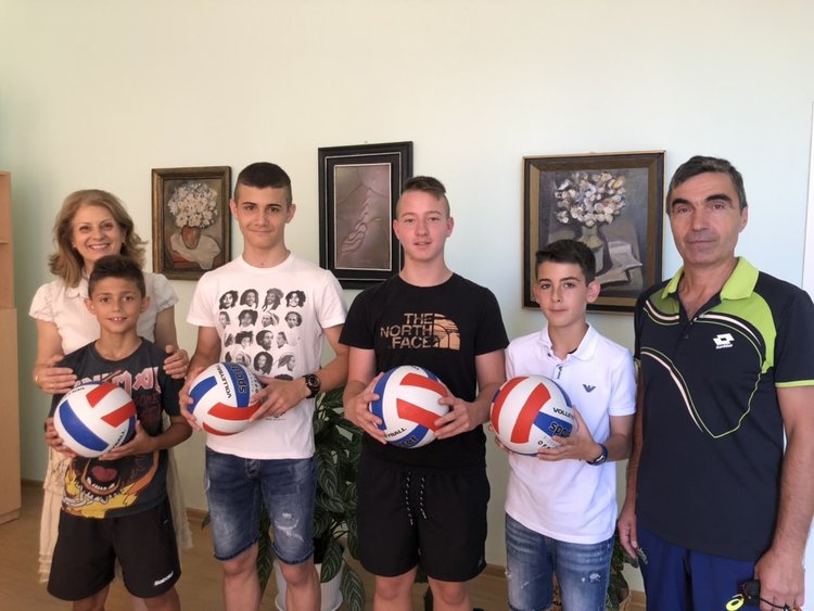 Бадминтонистите на ОУ "Алеко Константинов" - шампиони на България