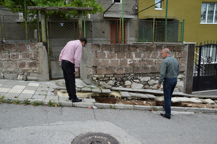 Асеновград чака подкрепа от държавата за щетите след пороите, спешно ще се инвестират 195 000 лева общински средства
