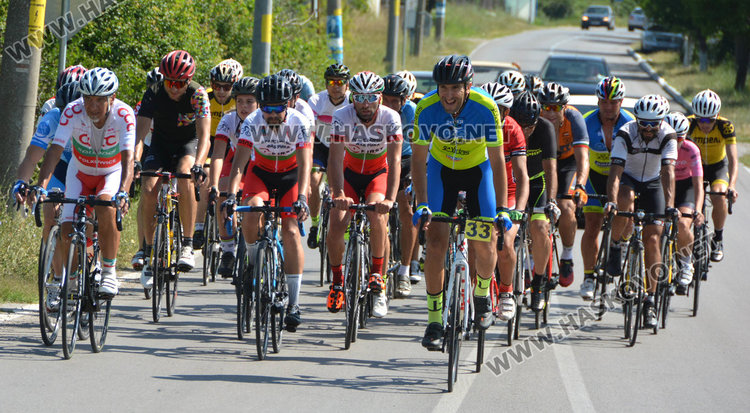 Баскетболният треньор Красен Киров отново №1 в колоездачното изкачване на Аида