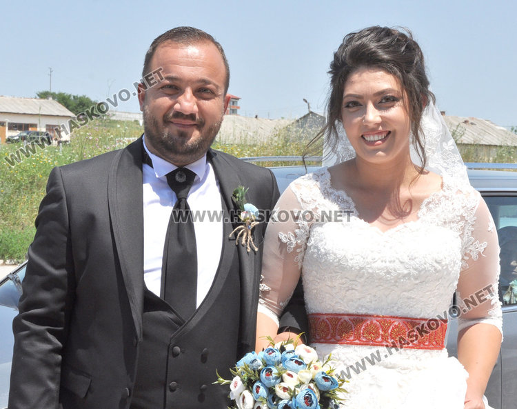 Имамът на Хасково Мюмюн Рамаданов и Фатме си казаха „Да”