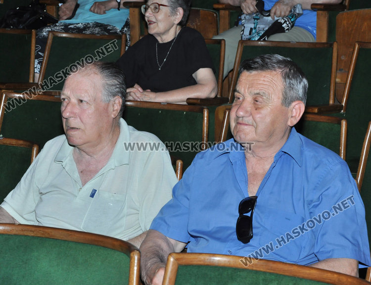 Националният конкурс „С песните на Ари“ в Хасково стартира с група „Еделвайс”