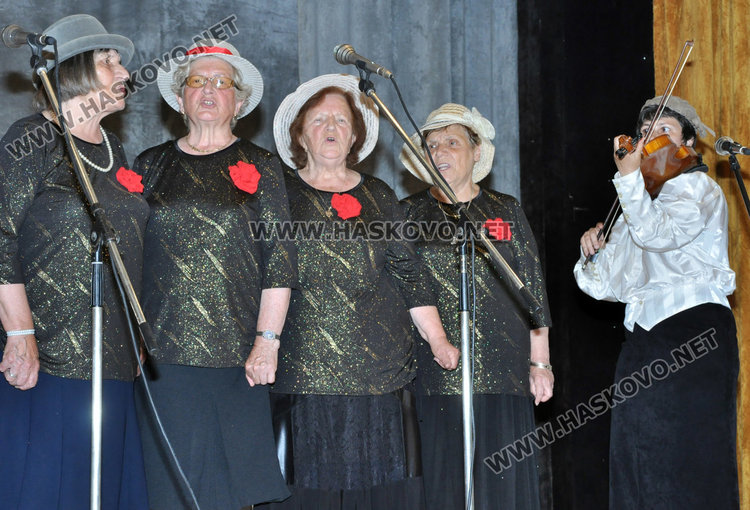 Националният конкурс „С песните на Ари“ в Хасково стартира с група „Еделвайс”
