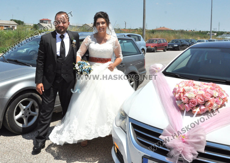 Имамът на Хасково Мюмюн Рамаданов и Фатме си казаха „Да”