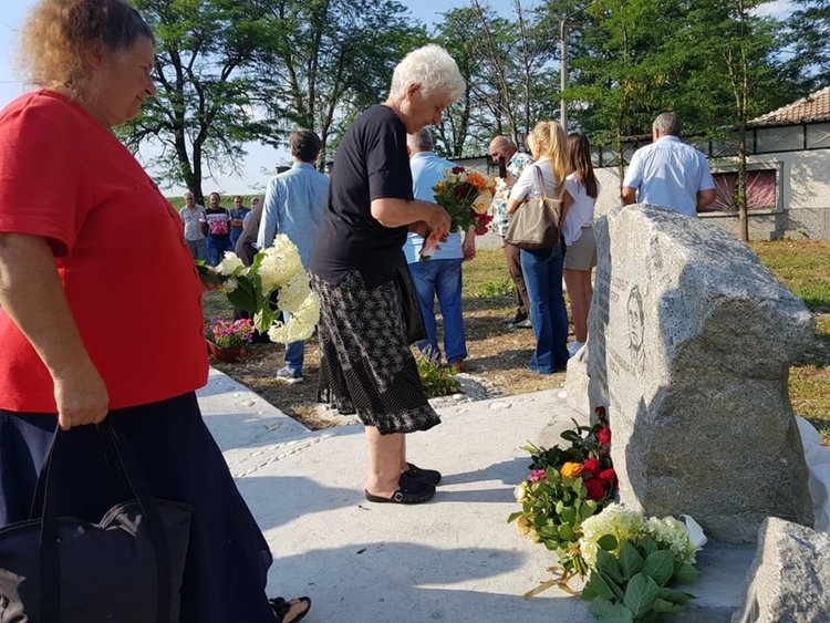 Паметна плоча на Васил Левски откриха до Поройна