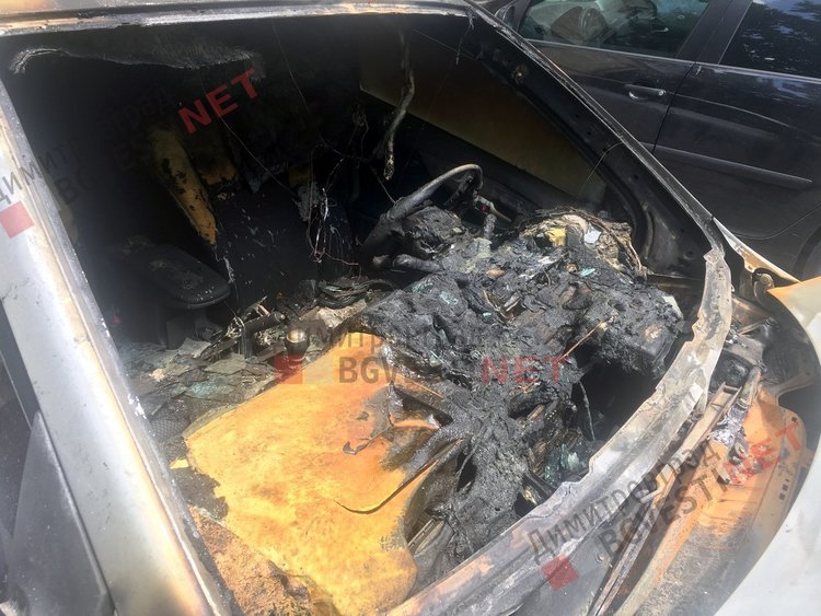 Автомобил горя в Димитровград – подпалвач може да лежи до 8 години в затвора