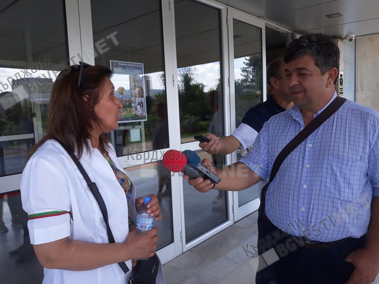 Мая Манолова в Кърджали: До края на седмицата внасяме законопроектите за съсловните организации на медиците