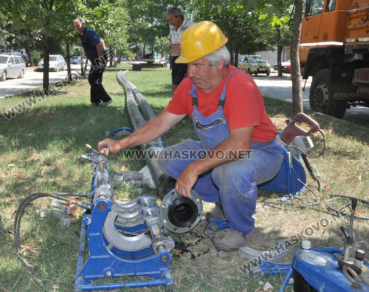 В Харманли излязоха на протест заради безводие в града