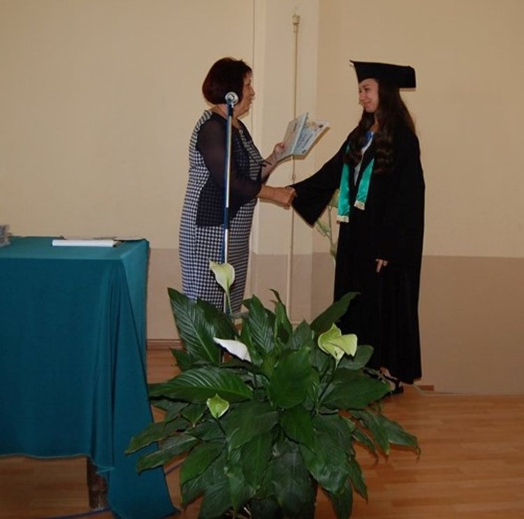 Шейсетият випуск на ПГСС получи дипломите си