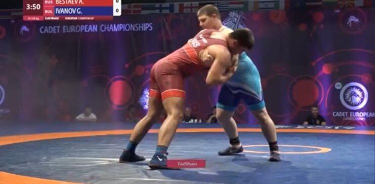 Георги Иванов е европейски вицешампион по борба - видео