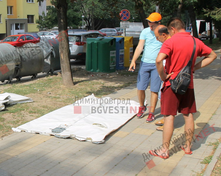 Димитровград с първите в областта подземни контейнери за отпадъци