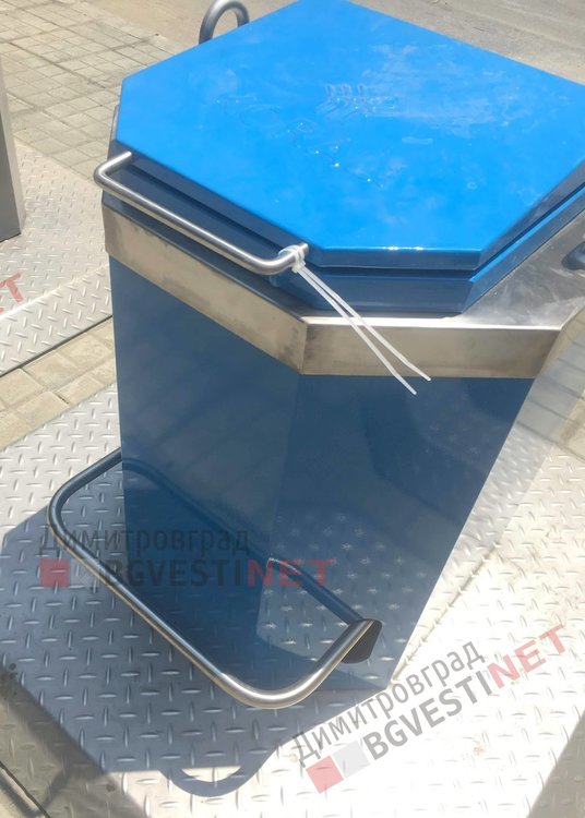 Димитровград с първите в областта подземни контейнери за отпадъци