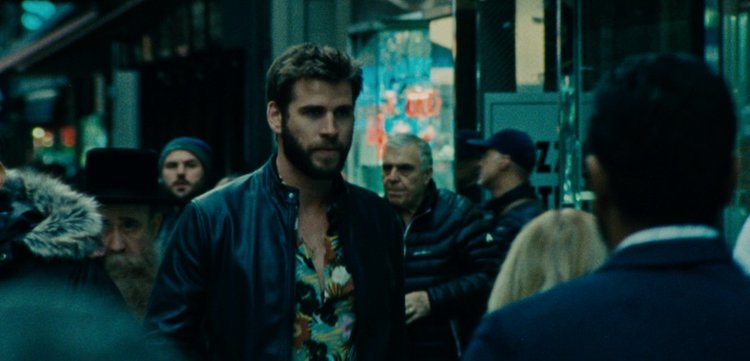 Лиъм Хемсуърт в екшъна „Killerman“ (трейлър)