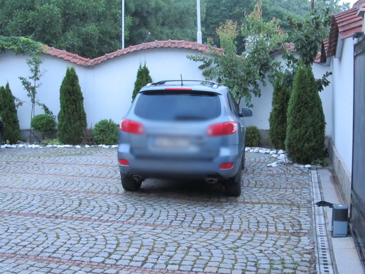 Осем трафиканти на хора с обвинения, спецслужбите тарашат и Свиленград