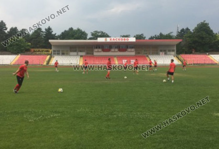 ФК "Хасково" започна предсезонната подготовка с нови играчи